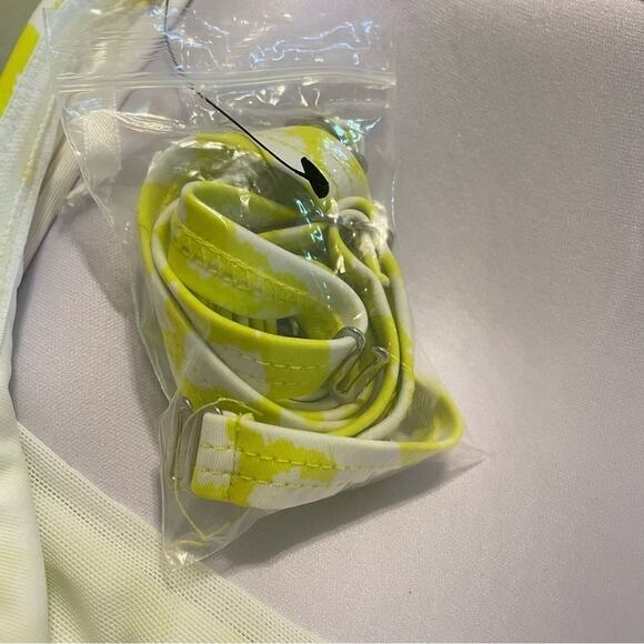 Calvin Klein LIGHT YELLOW LEOPARD Tummy-Control One-Piece Swimsuit Size 14 NEW - Picture 6 of 10